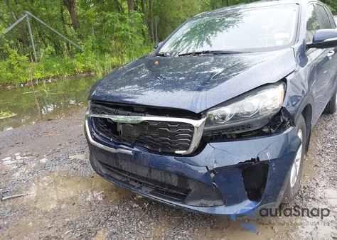 2019 Kia Sorento 2.4L Lx из США, поврежденный, VIN 5XYPG4A3XKG463044